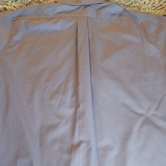 Vanheusen Dress Shirt light weight - Picture 3 of 4